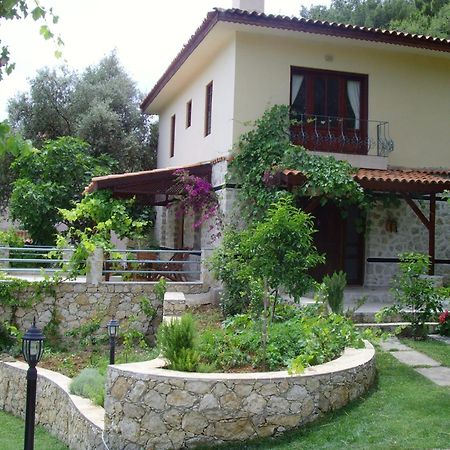 Kleo Cottages Kalkan Exteriör bild