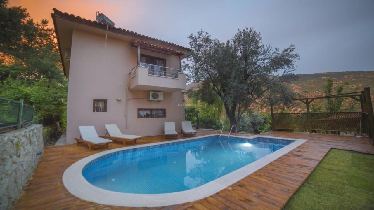 Kleo Cottages Kalkan Exteriör bild