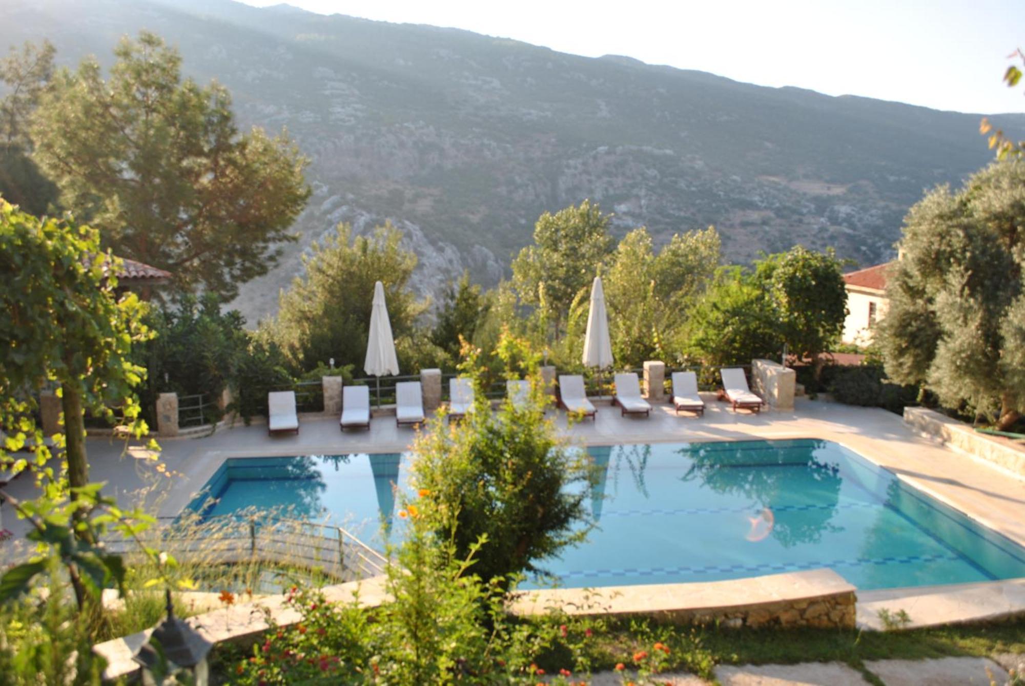 Kleo Cottages Kalkan Exteriör bild