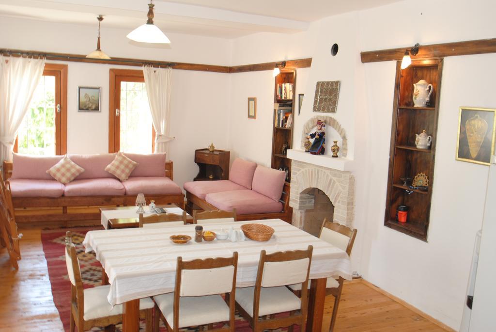 Kleo Cottages Kalkan Exteriör bild