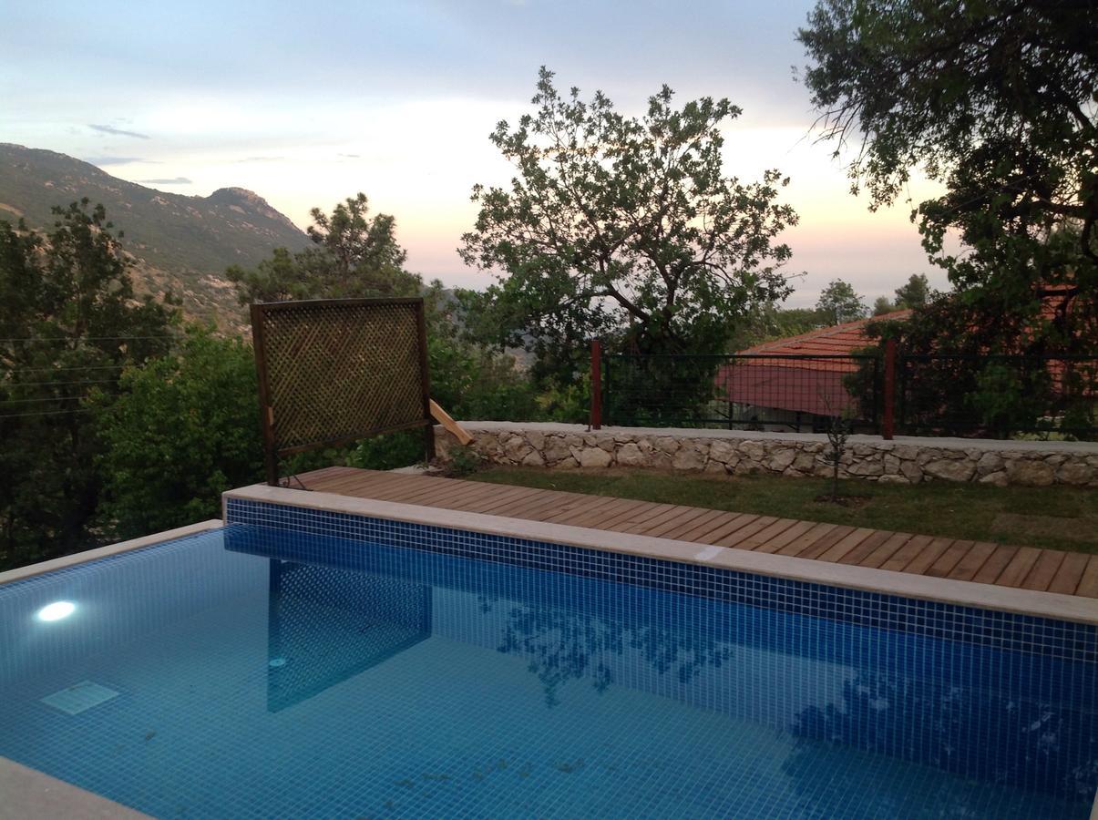 Kleo Cottages Kalkan Exteriör bild