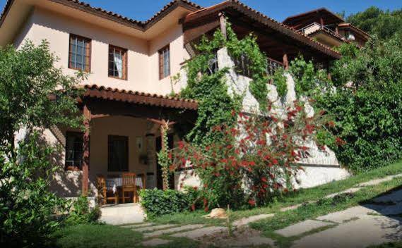 Kleo Cottages Kalkan Exteriör bild